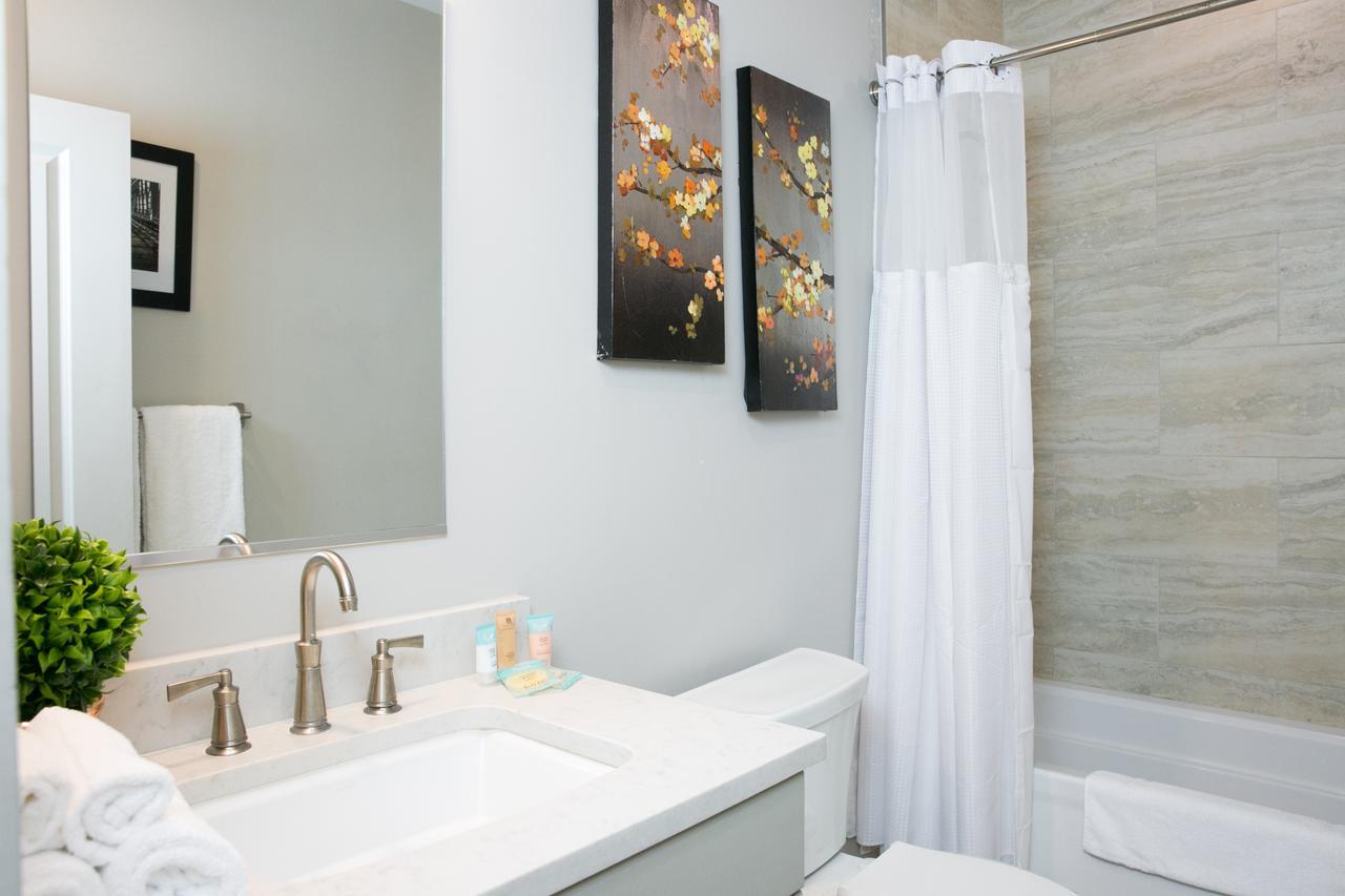 Apartment Stay Alfred On North Carondelet Street *