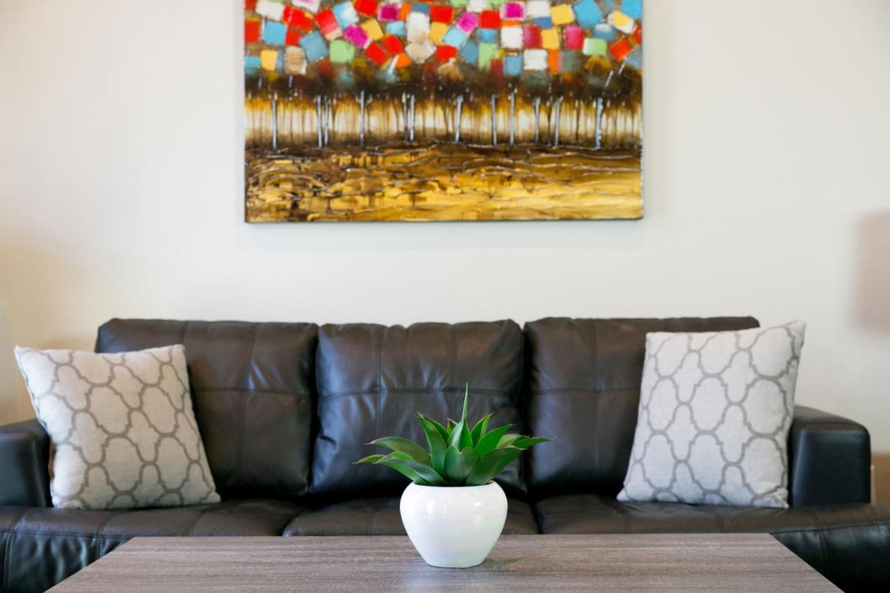 Stay Alfred On North Carondelet Street Apartment