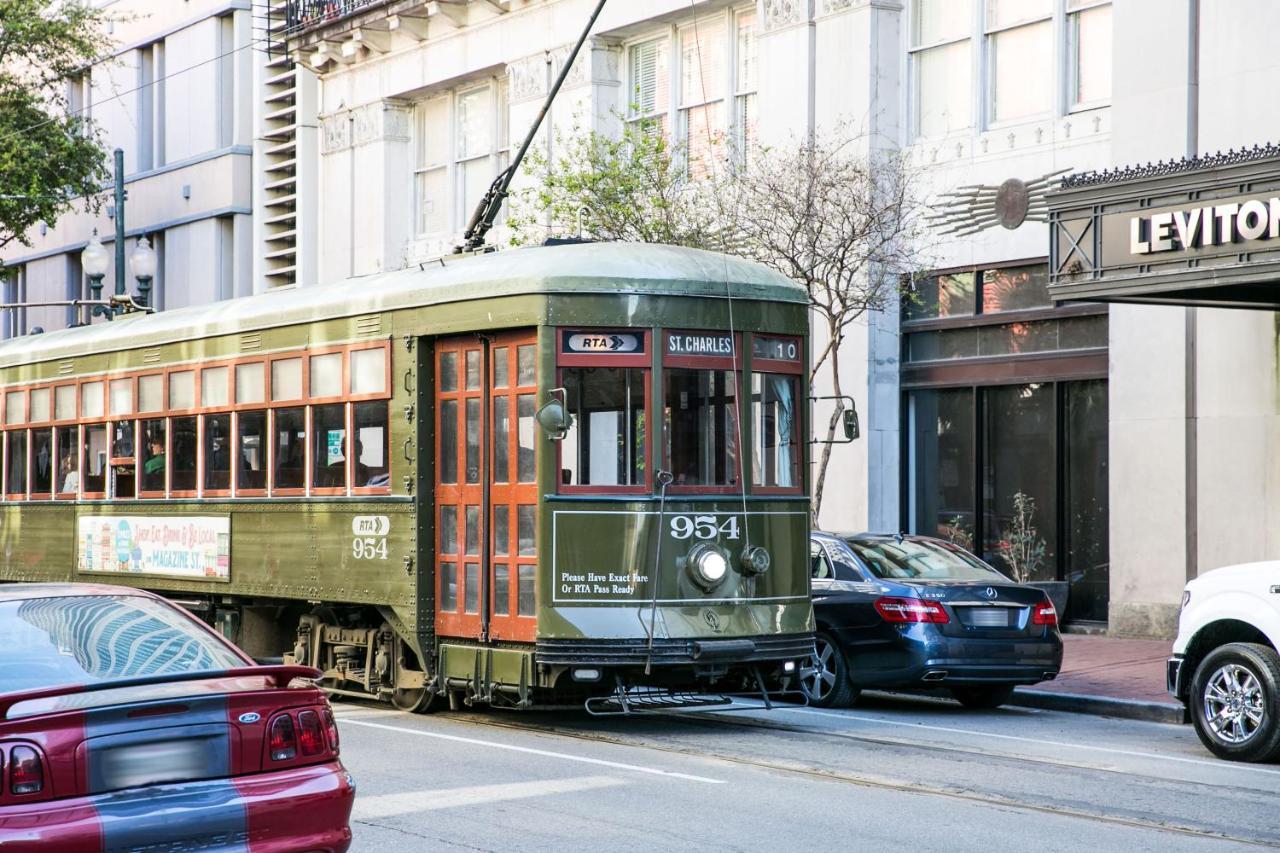 Apartment Stay Alfred On North Carondelet Street