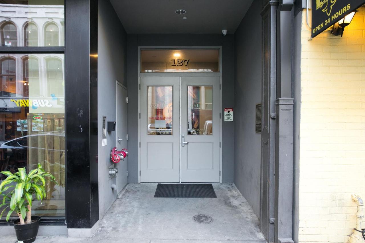 Apartment Stay Alfred On North Carondelet Street