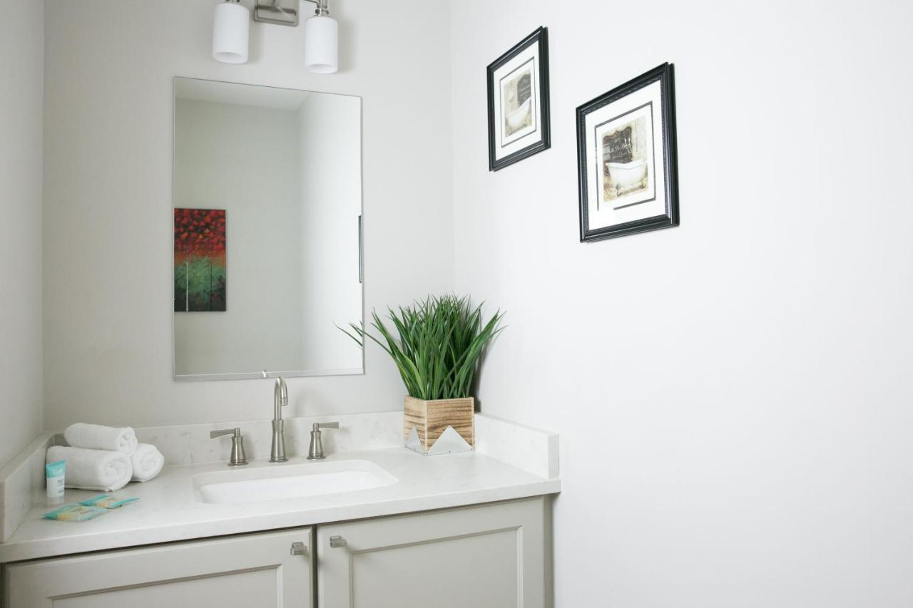Stay Alfred On North Carondelet Street Apartment